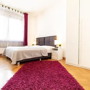 Apartamento Mandlgasse I Contactless Check-in, Viena