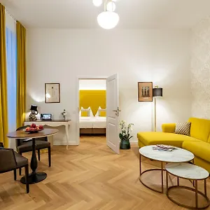 Hotel Theaterhotel &, Vienna