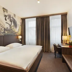 Hotel Lucia, Vienna