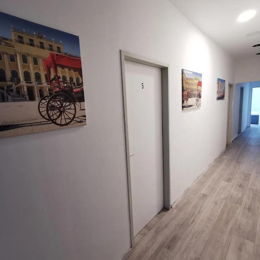 Speedyrooms Vienna Hostel